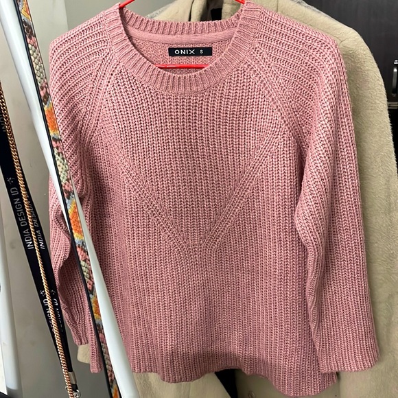 Beautiful jumper - Picture 3 of 5